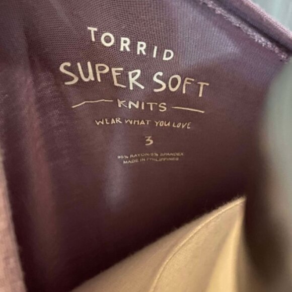 Torrid size 3 Super Soft Duster Open Front- purple - Picture 7 of 8